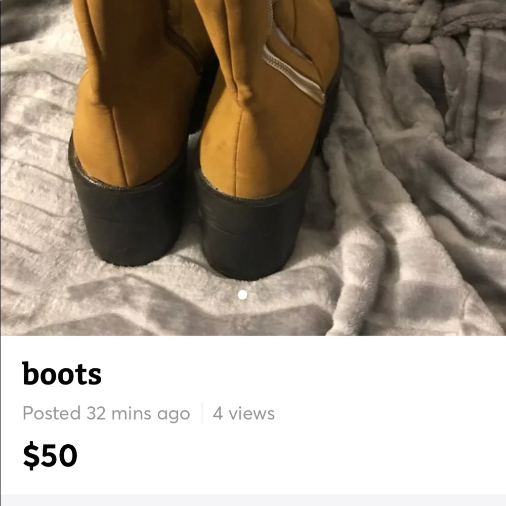 Boots - Picture 3 of 6